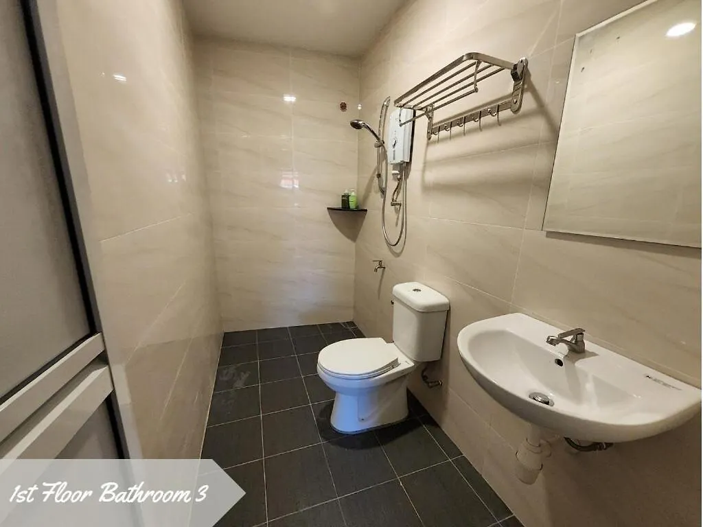 Luxury Spacious Home, Comfy Hill Malacca